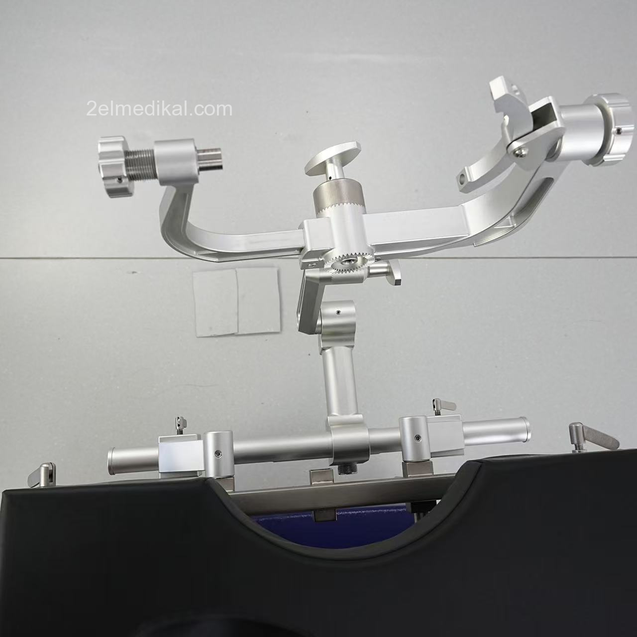 Neuron attachment for operating table