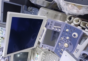 Hitachi-Aloka ProSound Alpha 7 ultrason sistemidir.�